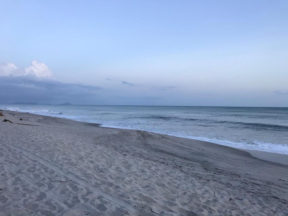 Playa Caracol Beachfront Club